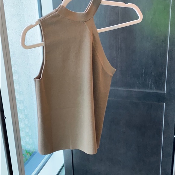 Top - Picture 3 of 3